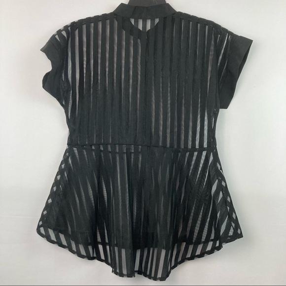 Black sheer short sleeve button down blouse oversized - Picture 4 of 5